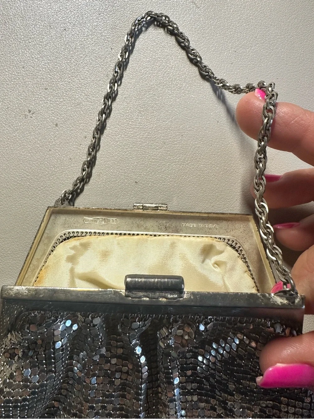 Whiting & Davis Vintage Silver Sequin Chain Wristlet Clutch